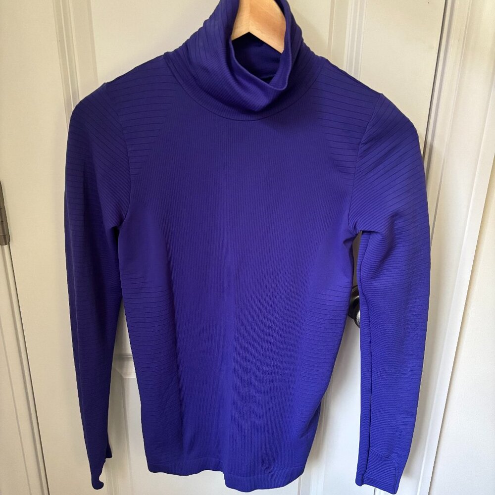 Athleta purple pullover size XS